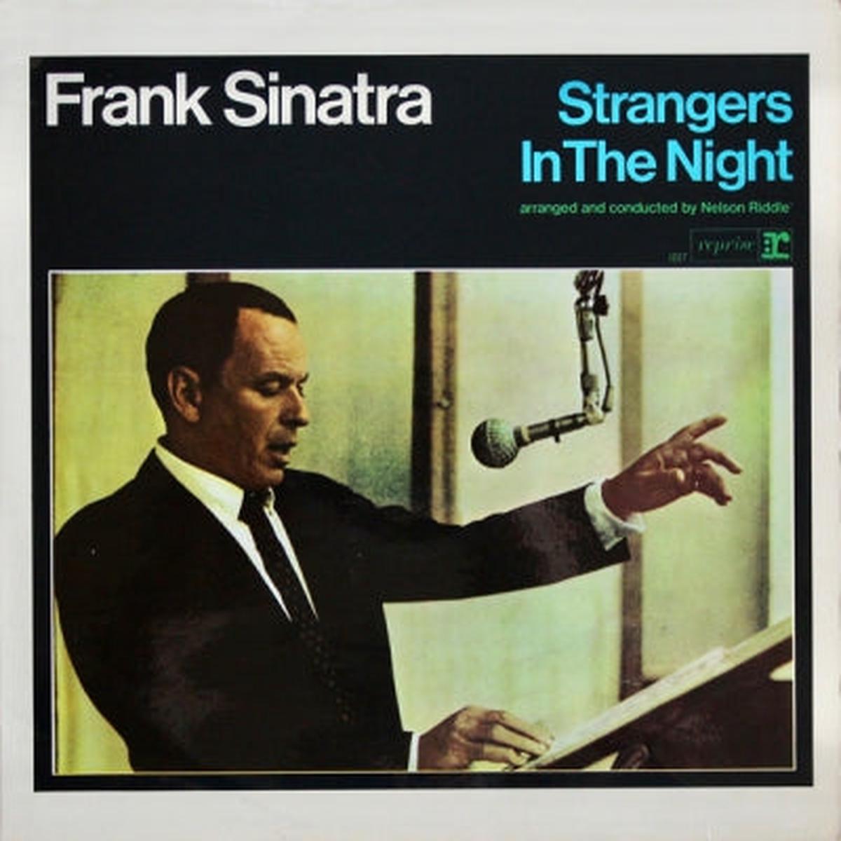 FRANK SINATRA - Strangers In The Night