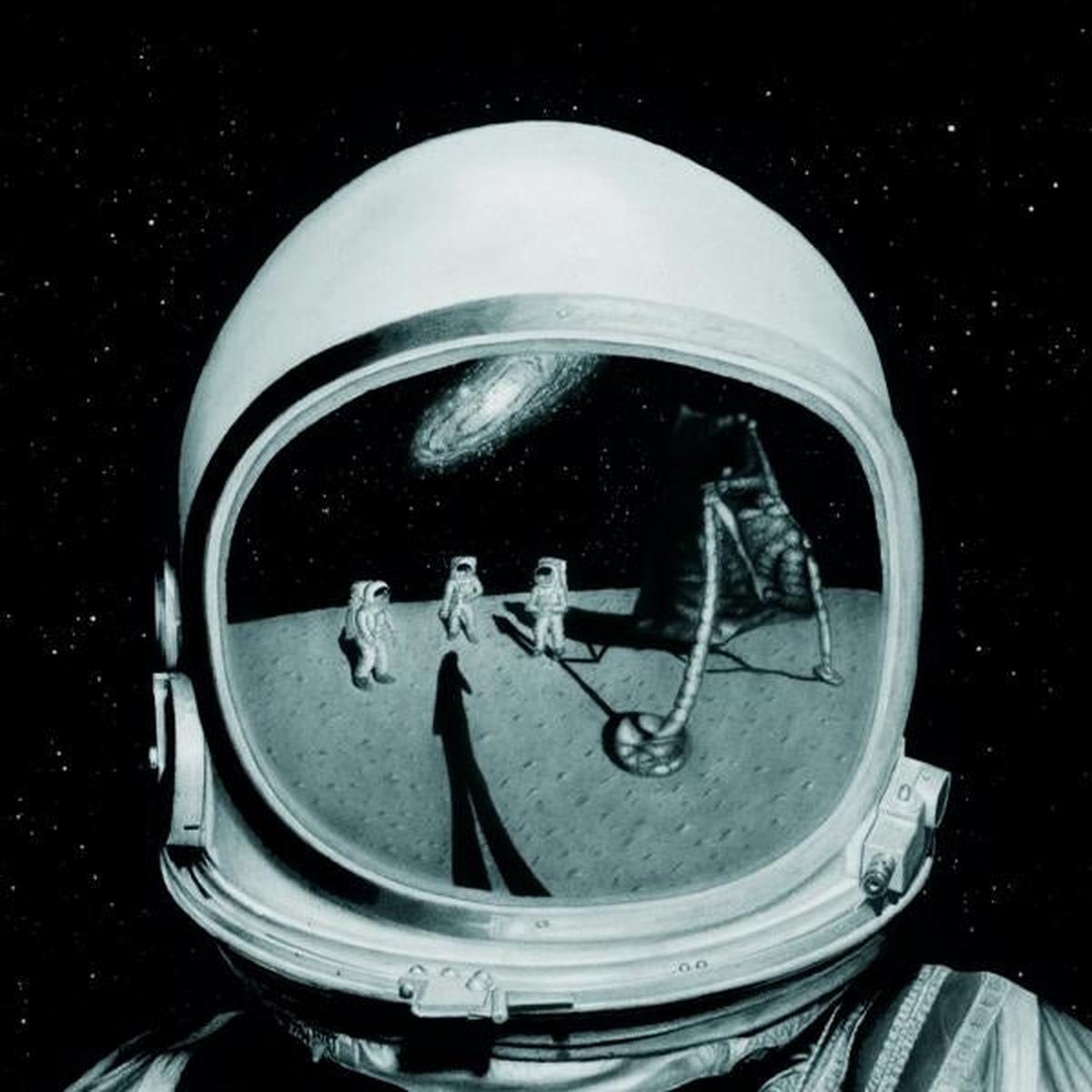 Yamirah's Solar Explorers - Andromeda (LP)
