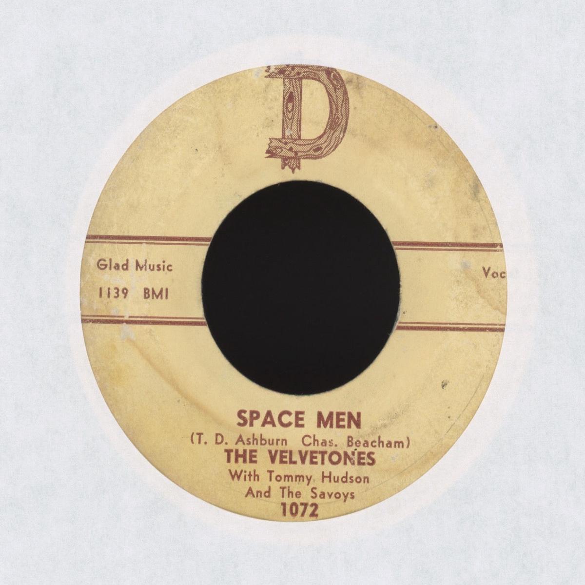 The Velvetones With Tommy Hudson The Savoys - Space Men on D RB Doo Wop 45