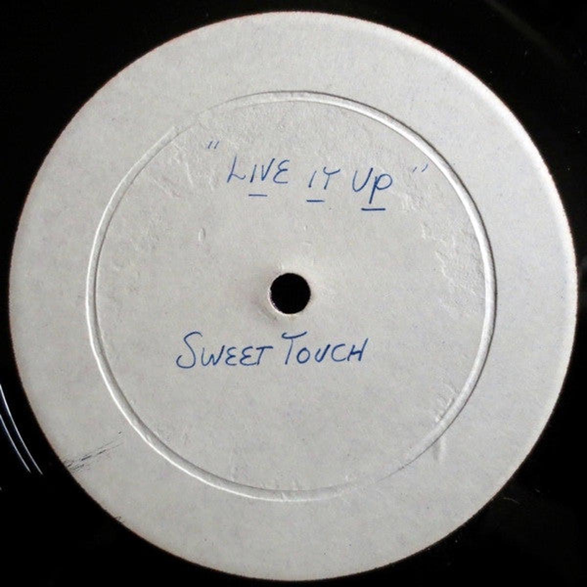 Sweet Touch - Live It Up
