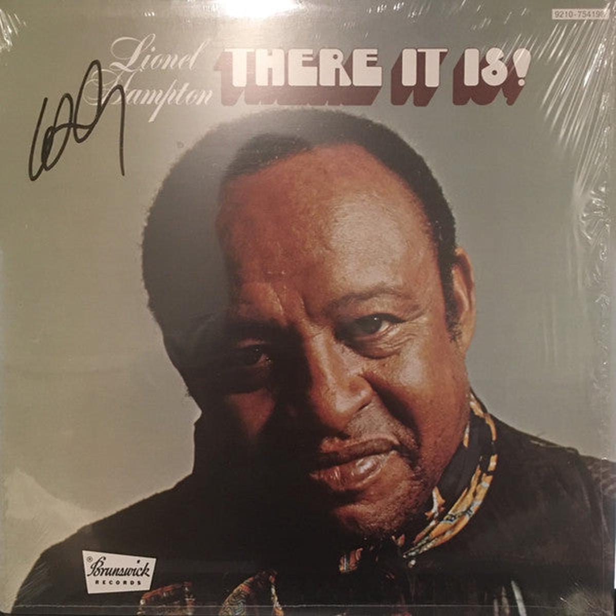 Lionel Hampton  There It Is! - 1973-Funk / Soul Style:Rhythm & Blues, Funk ( Vinyl )