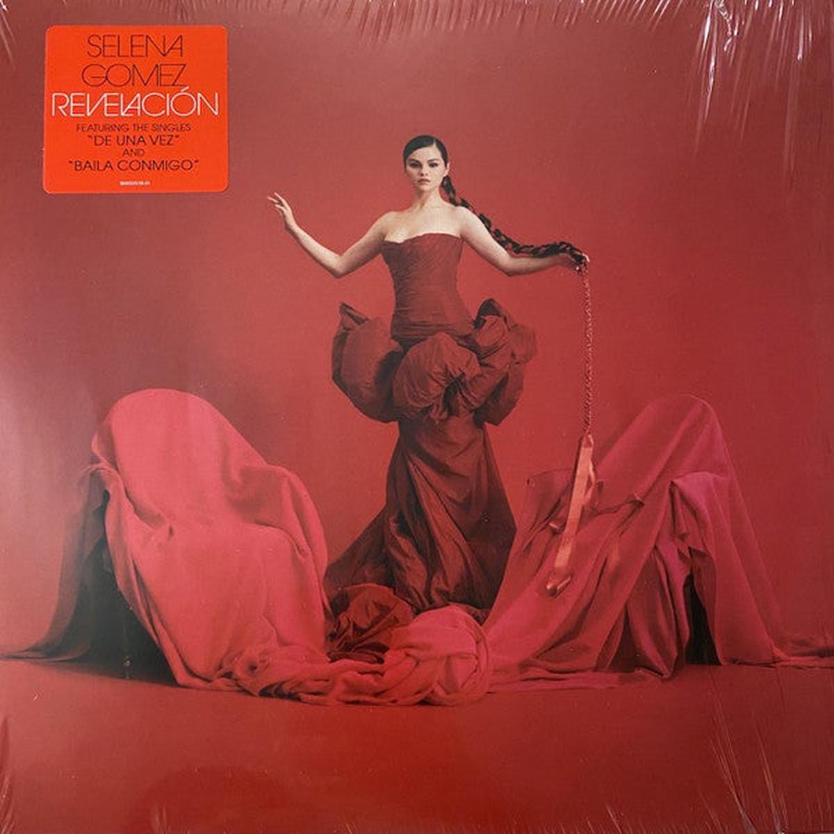 Selena Gomez - Revelacin (Arrives in 4 Days)