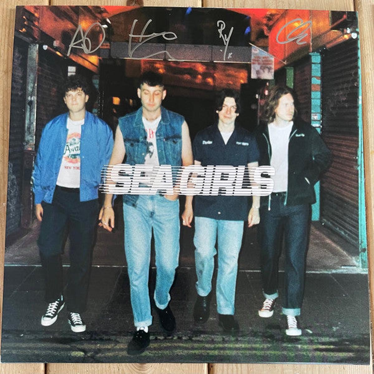 Sea Girls - HOMESICK (Arrives in 4 Days)