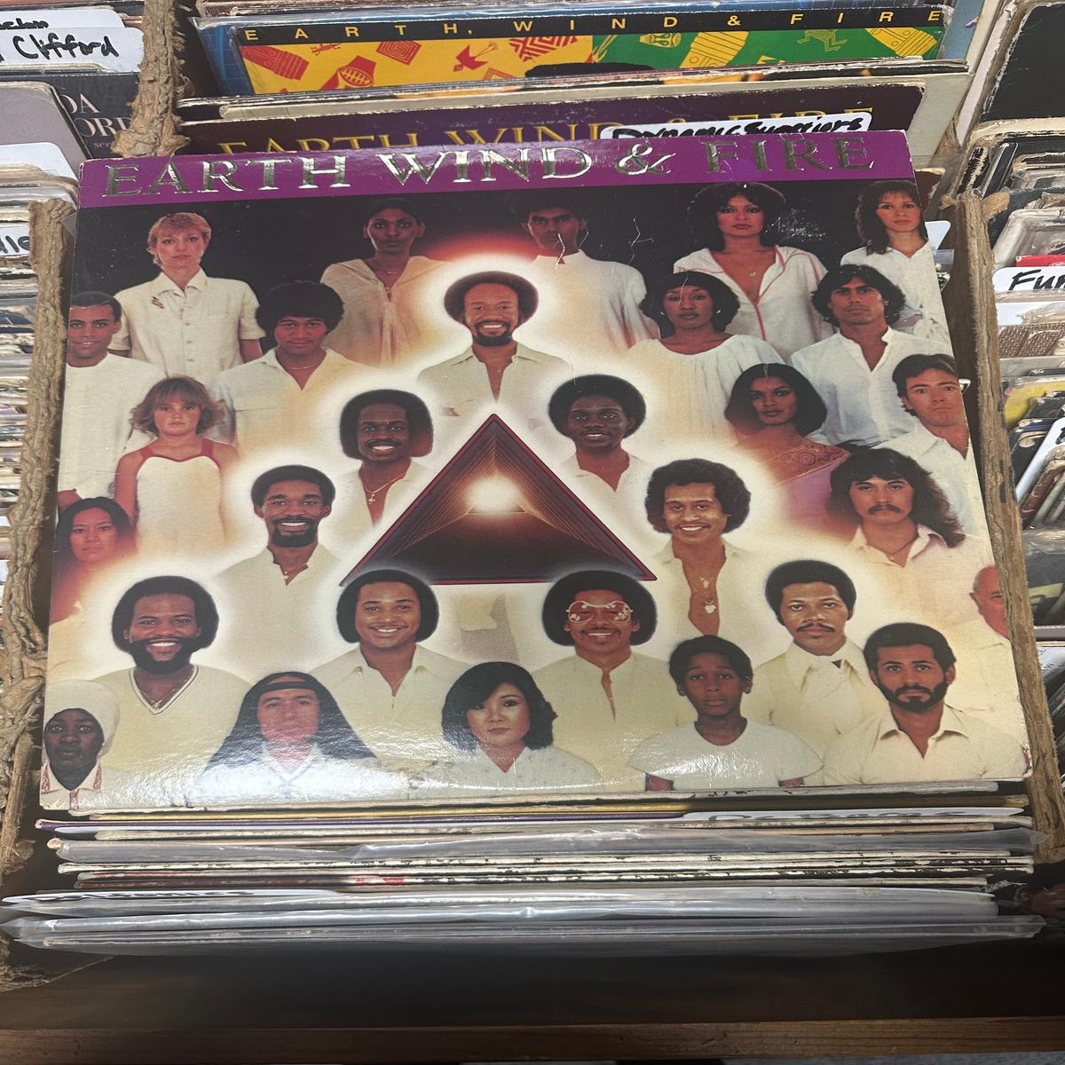 Earth, Wind & Fire  Faces 2xVinyl LP VG+/VG+ Poster Incuded