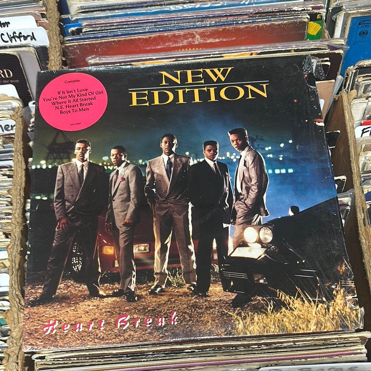 New Edition  Heart Break Vinyl LP MCA-42207 VG+/VG+